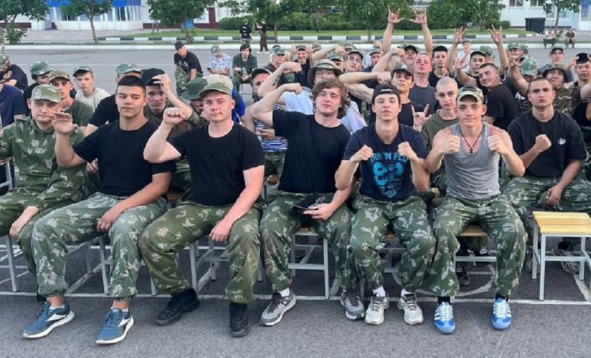 Обучающиеся инжинирингового колледжа НИУ «БелГУ» прошли военно-патриотические сборы «Армата» События НИУ «БелГУ» обучающиеся инжинирингового колледжа ниу «белгу» прошли военно-патриотические сборы «армата»