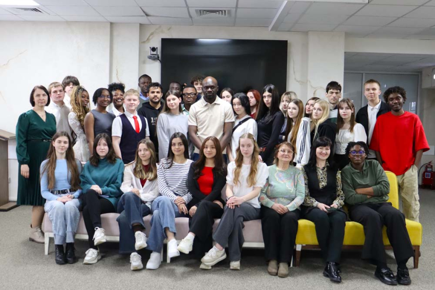 События НИУ «БелГУ» в ниу «белгу» прошла встреча в литературном салоне